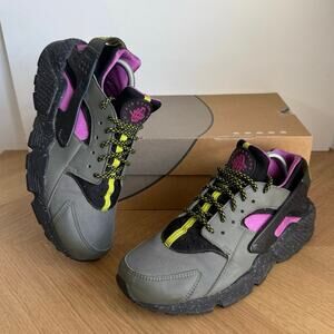 Nike Air Huarache Run River Rock Bright Cactus Men Sneakers- SZ Men 8- W 9.5